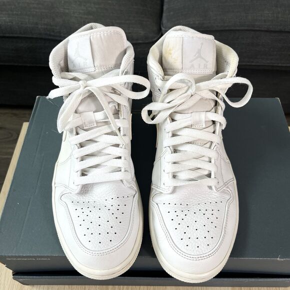 Nike Air Jordan 1 Mid Triple White Basketball Shoes 554724-109 Men's Size 9 - Picture 6 of 12